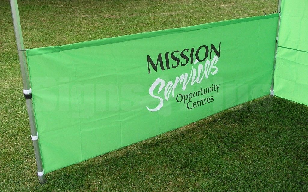 This custom printed half height wall provides additional branding / messaging space and also some additonal privacy and separation from event neighbours